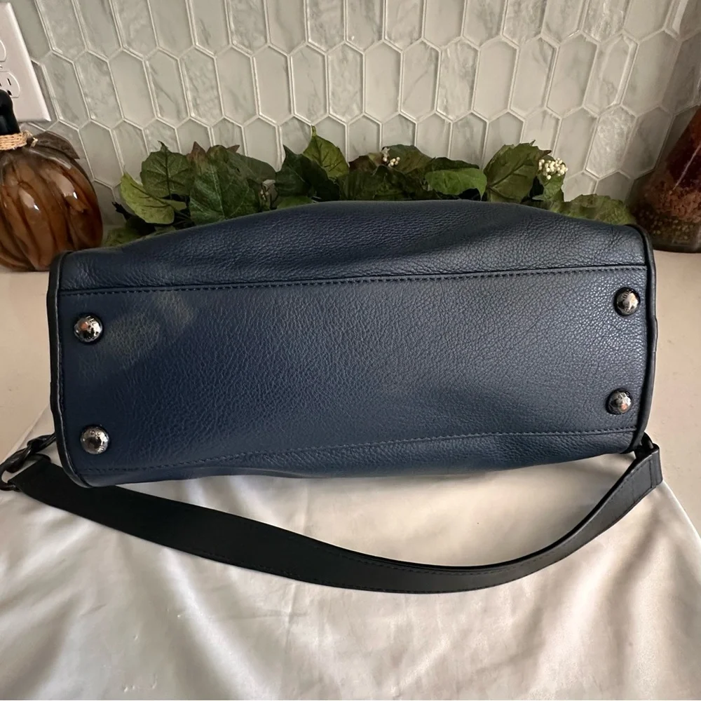 Michael Kors Navy & Black Leather Satchel With Chain Strap And Dust Bag - Picture 11 of 13